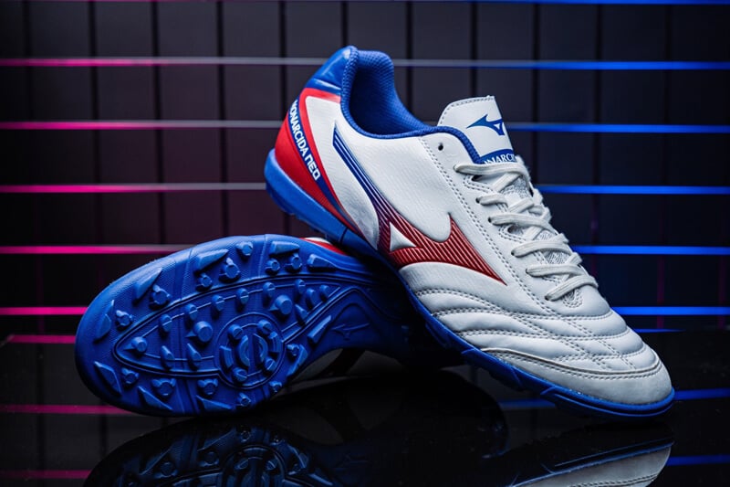 Mizuno Monarcida Neo 